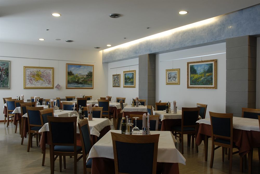 Hotel Ariminum Felicioni Montesilvano Marina Εξωτερικό φωτογραφία