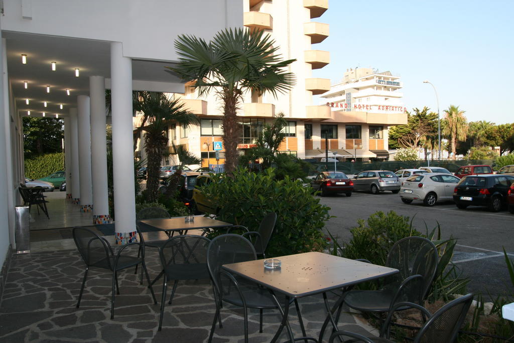 Hotel Ariminum Felicioni Montesilvano Marina Εξωτερικό φωτογραφία